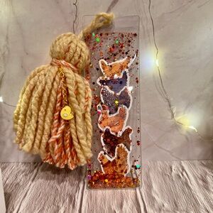 Chicken Shaker Bookmark w/Tassel and charm